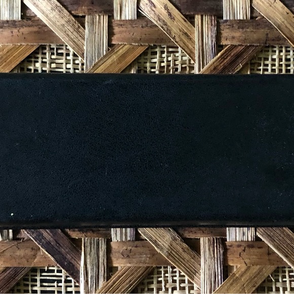 Prada Hardshell Black Leather Eyeglass Case and Cleaning Cloth - Picture 4 of 4